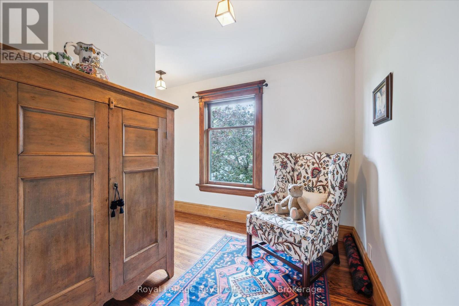 54 Clinton Street, Guelph, Ontario  N1H 5G5 - Photo 36 - X12288428