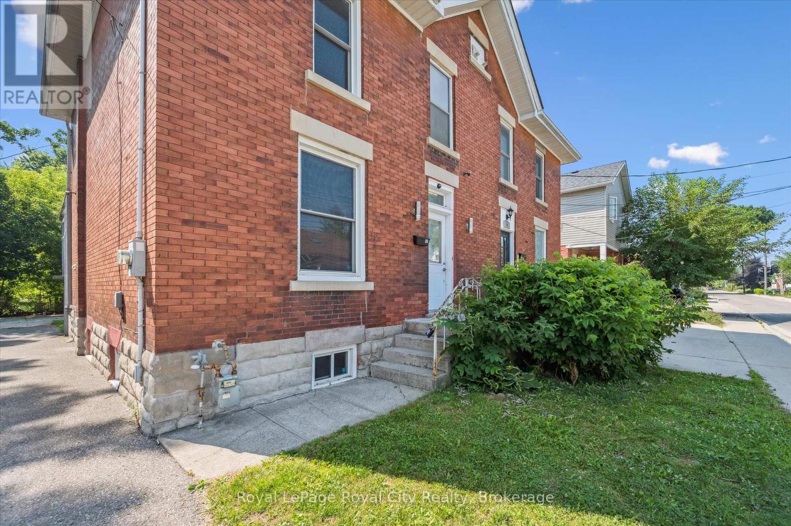 Property at 97 ALICE STREET image 3
