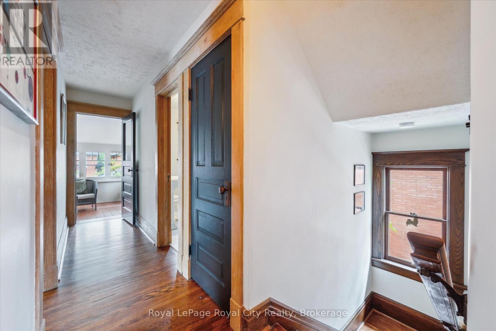 54 Clinton Street, Guelph, Ontario  N1H 5G5 - Photo 27 - X12288428