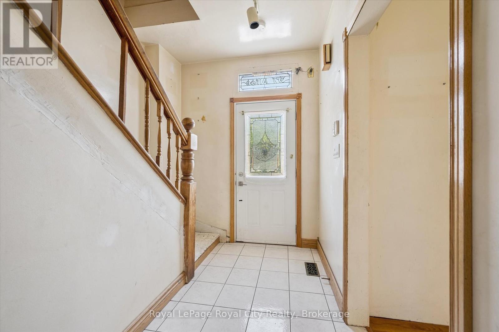 Property at 97 ALICE STREET image 5