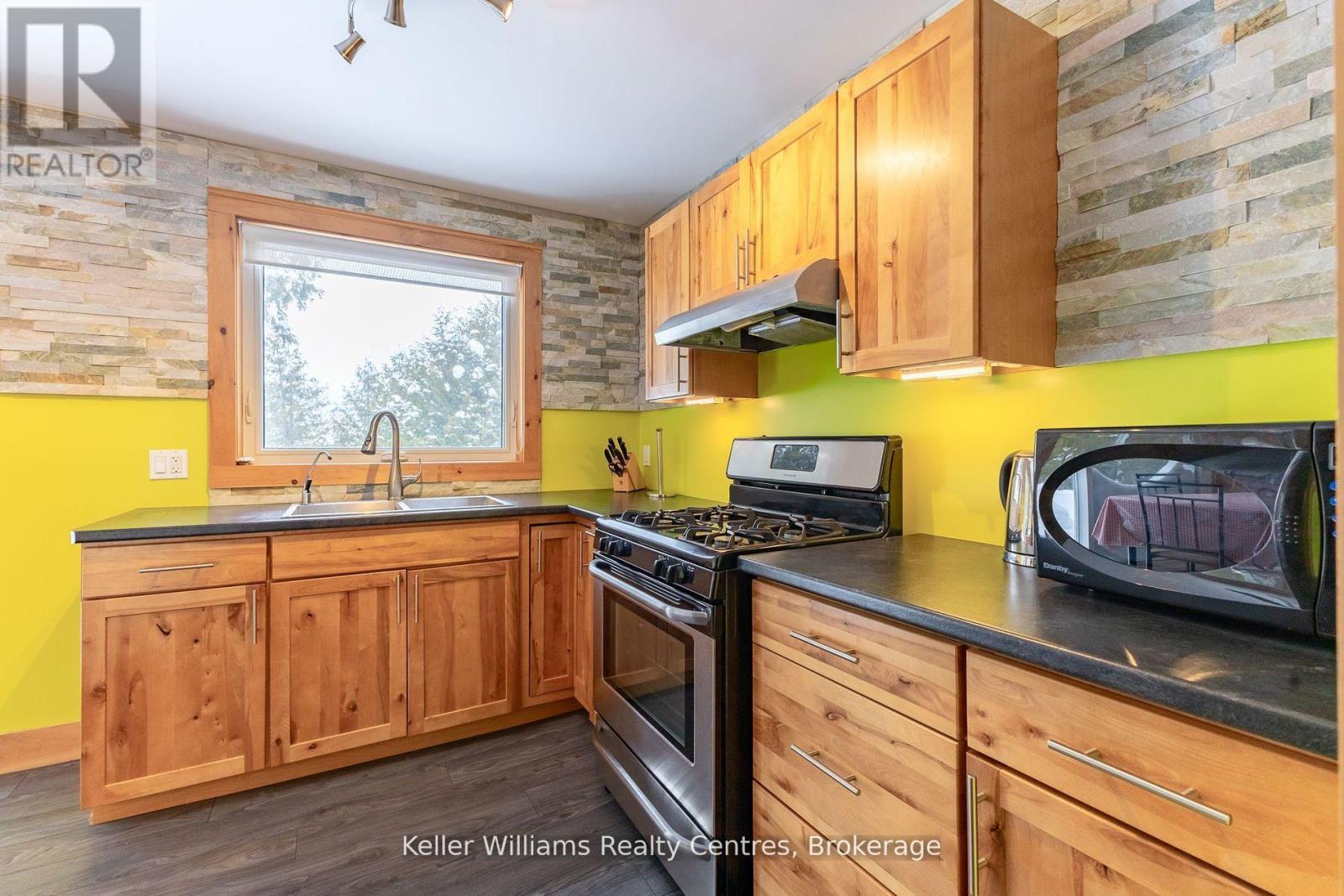 78341 John Street, Central Huron, Ontario  N0M 1G0 - Photo 21 - X12288447