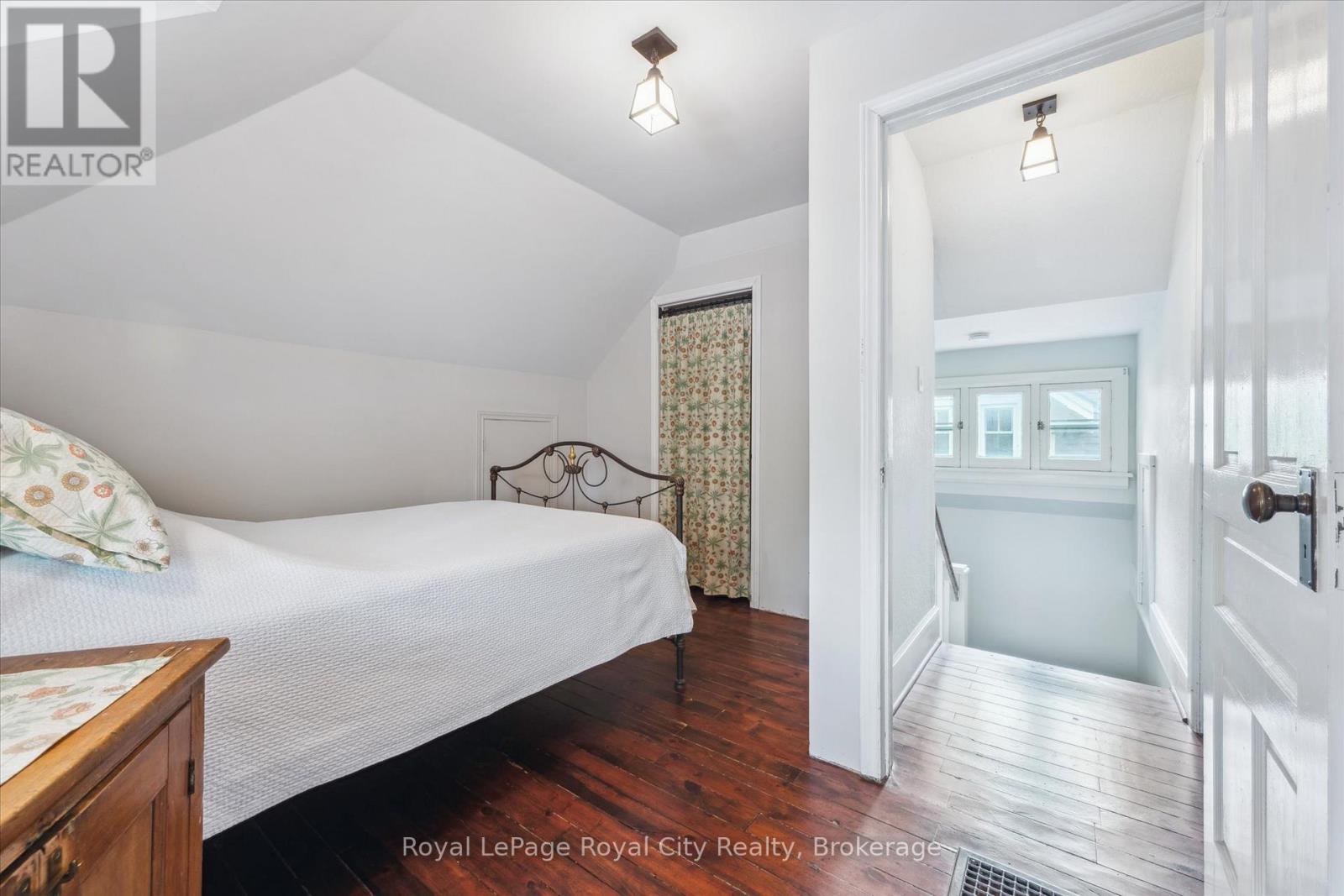 54 Clinton Street, Guelph, Ontario  N1H 5G5 - Photo 41 - X12288428