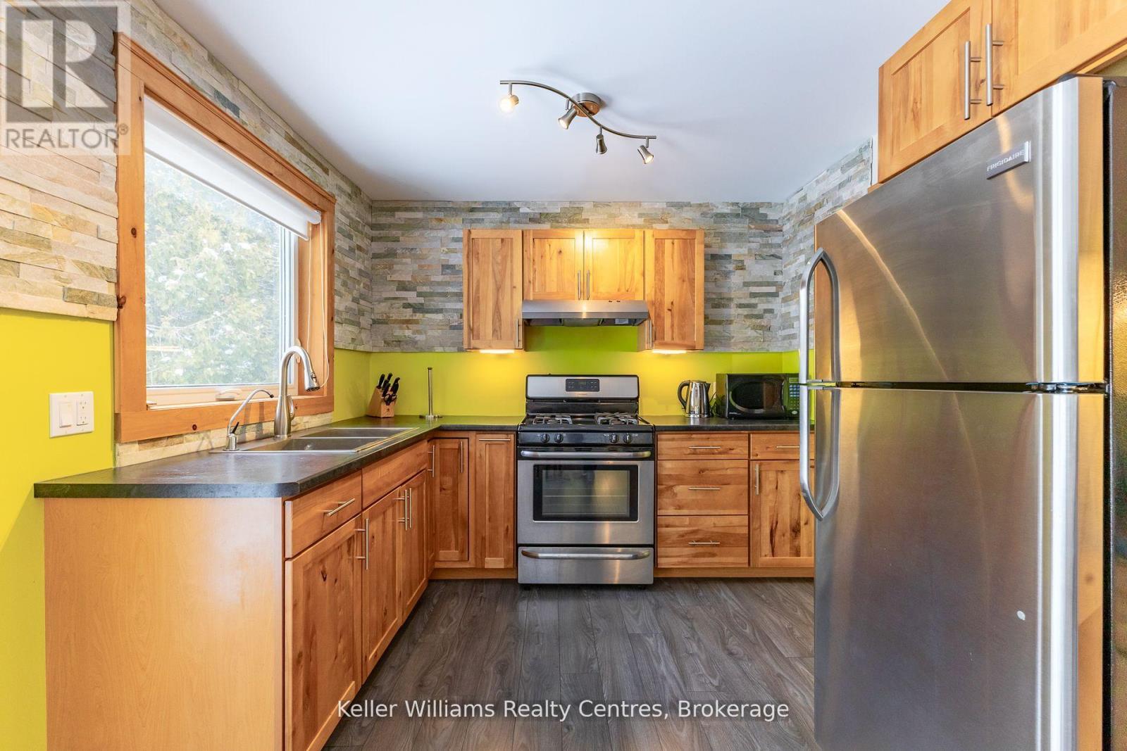 78341 John Street, Central Huron, Ontario  N0M 1G0 - Photo 19 - X12288447