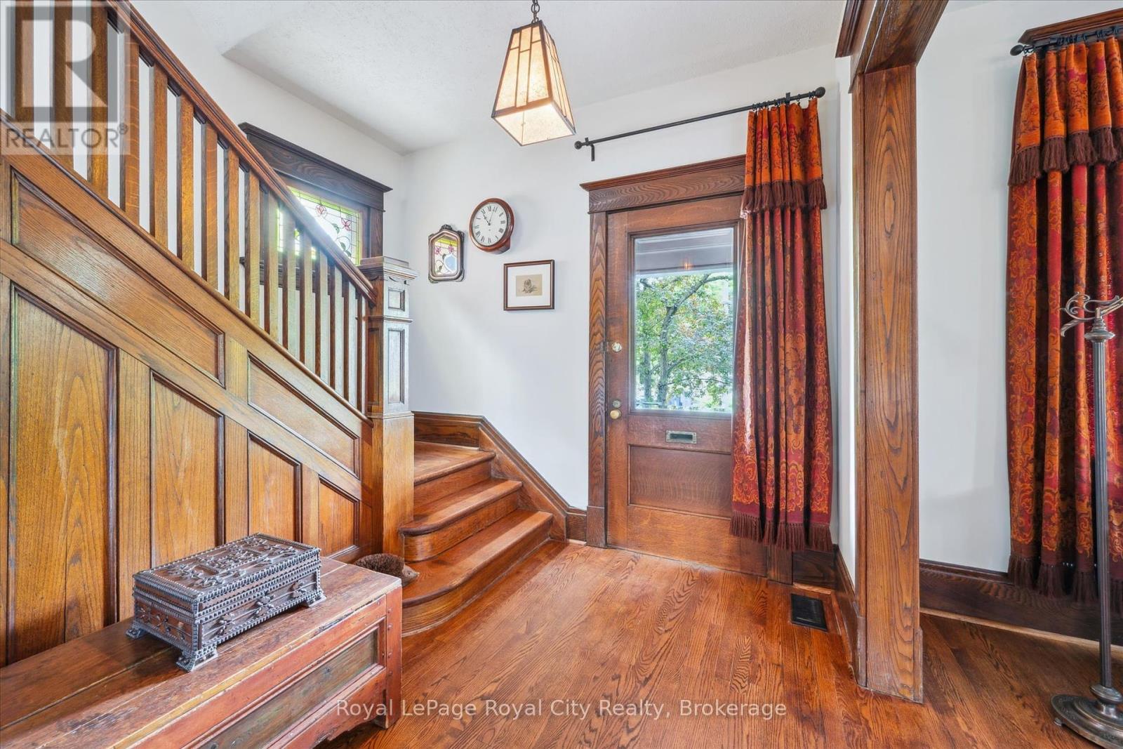 Property at 54 CLINTON STREET image 5