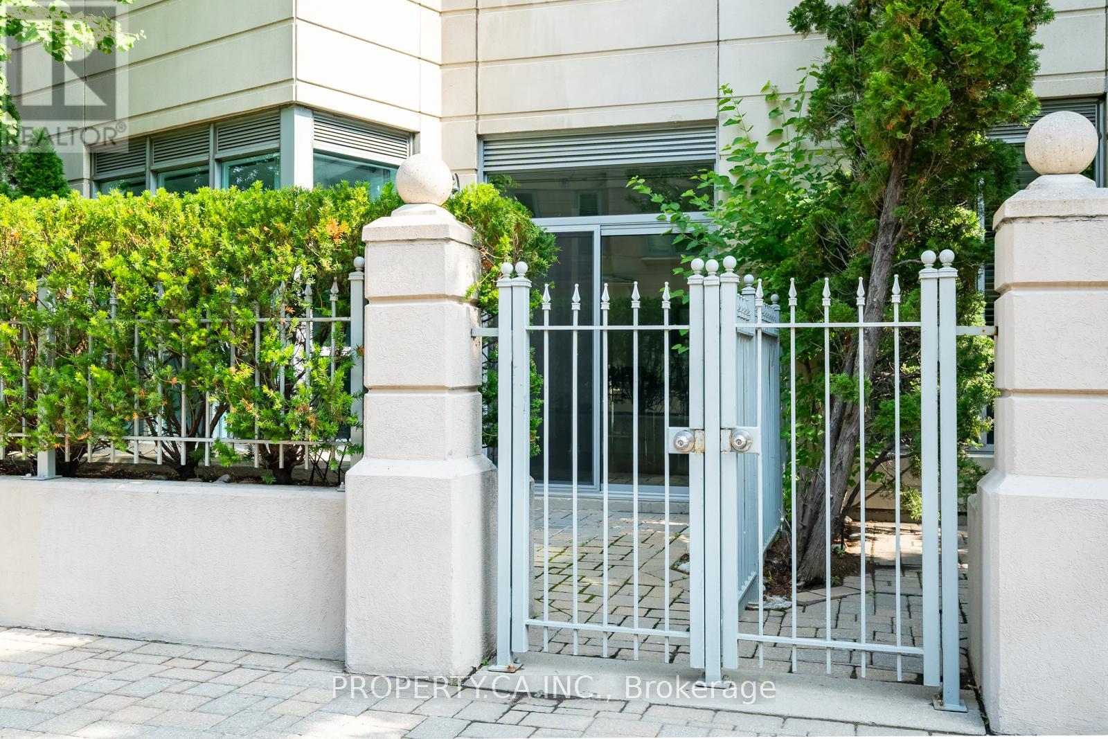 105 - 2111 Lakeshore Boulevard W, Toronto, Ontario  M8V 4B2 - Photo 27 - W12286913