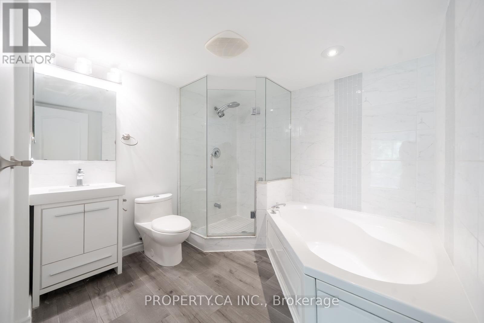 105 - 2111 Lakeshore Boulevard W, Toronto, Ontario  M8V 4B2 - Photo 19 - W12286913