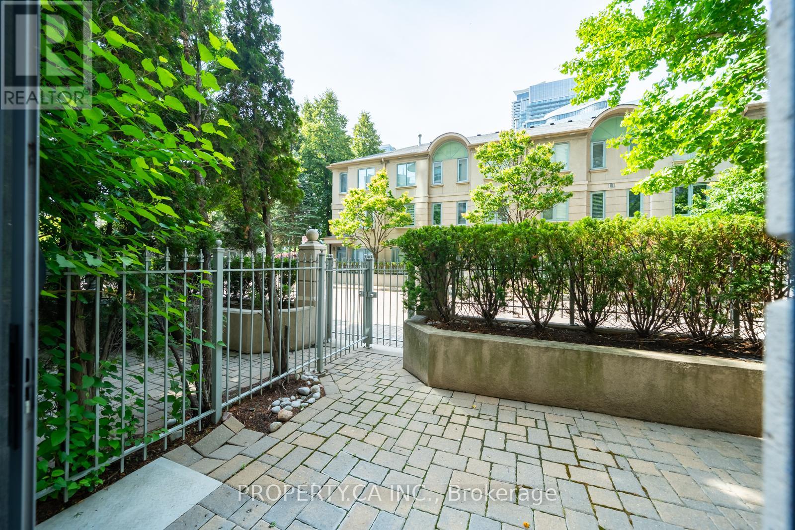 105 - 2111 Lakeshore Boulevard W, Toronto, Ontario  M8V 4B2 - Photo 25 - W12286913