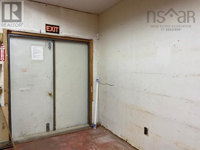 148 Water Street, Shelburne, Nova Scotia  B0T 1W0 - Photo 7 - 202428257