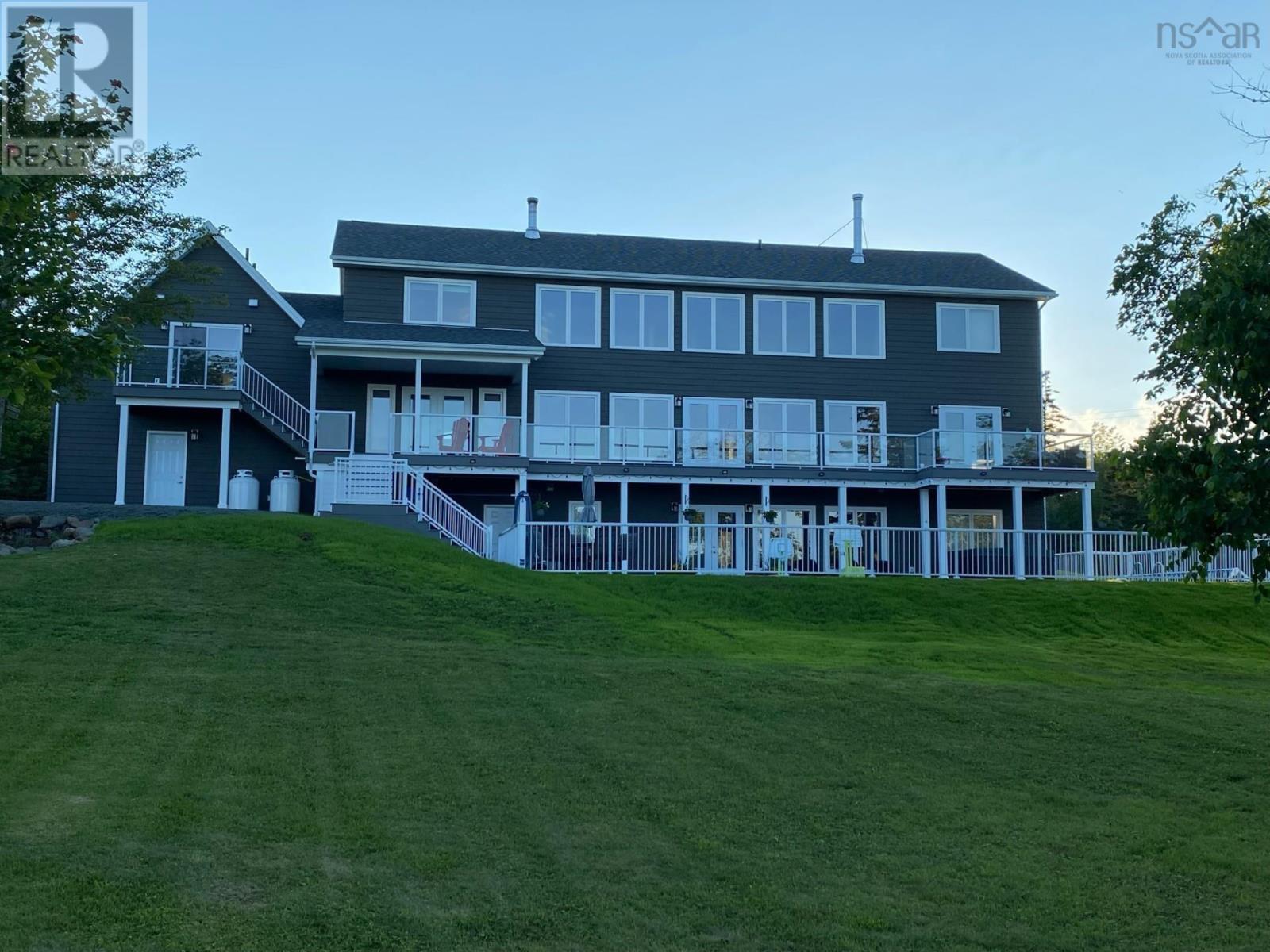 17 Triton Brook Road, Fairmont, Fairmont, Nova Scotia  B2G 2K9 - Photo 1 - 202500437