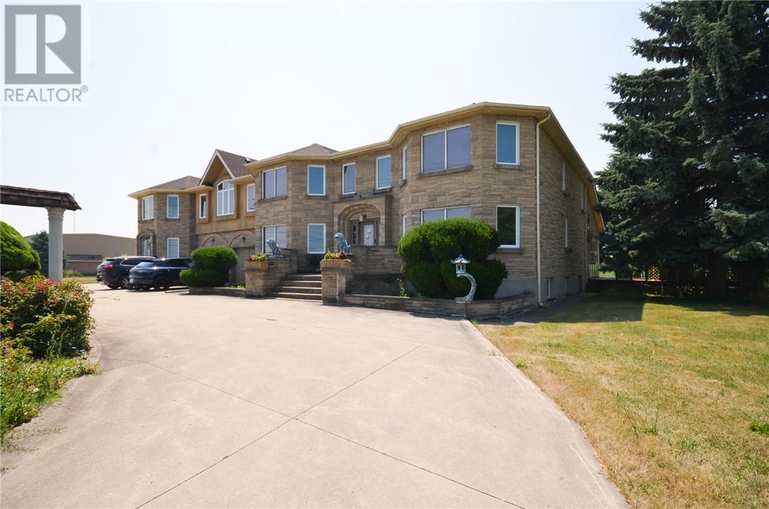 568 Ridge Road, stoney creek, Ontario