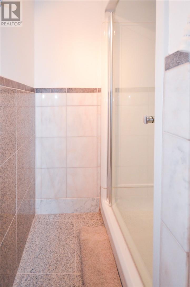 568 Ridge Road, Stoney Creek, Ontario  L8J 2Y6 - Photo 18 - 2123597