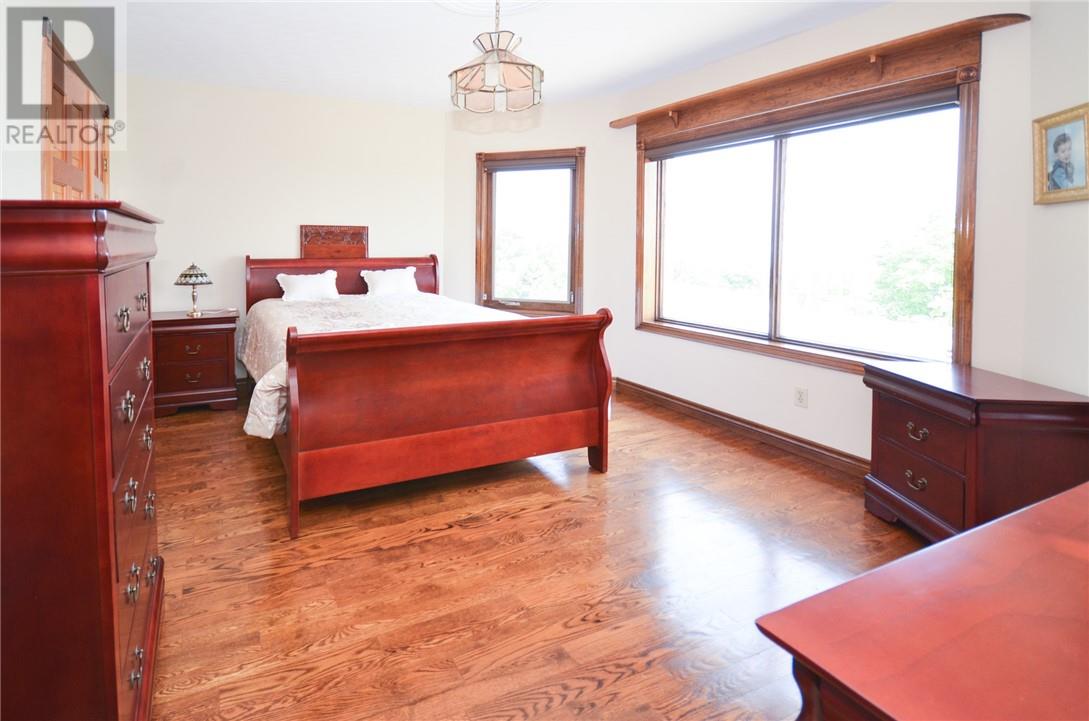 568 Ridge Road, Stoney Creek, Ontario  L8J 2Y6 - Photo 20 - 2123597