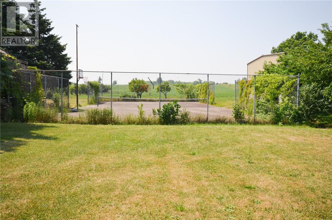 568 Ridge Road, Stoney Creek, Ontario  L8J 2Y6 - Photo 30 - 2123597