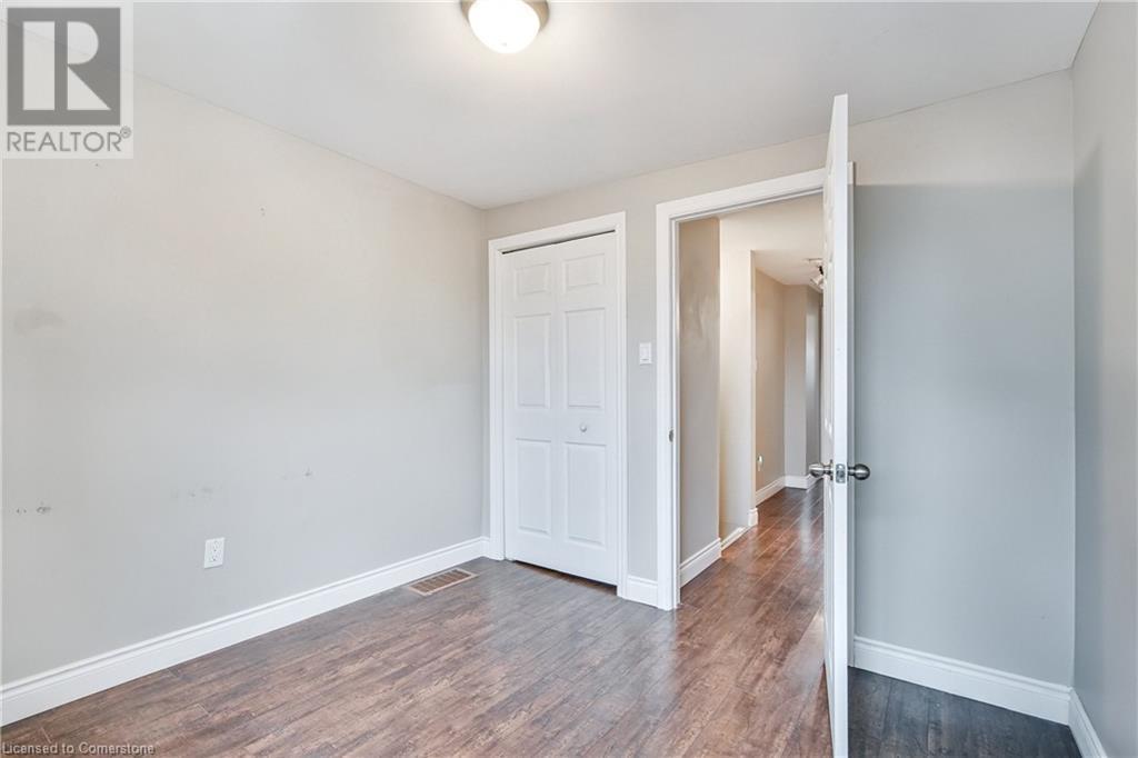 23 Watsons Lane Unit# 2, Dundas, Ontario  L9H 5G9 - Photo 17 - 40751753
