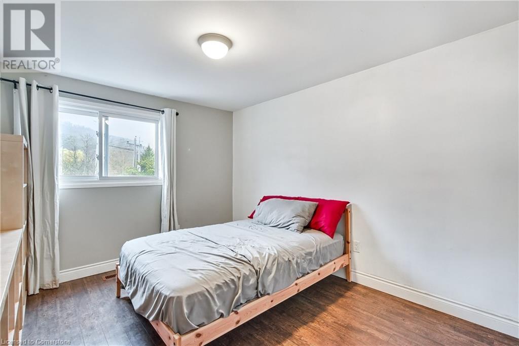 23 Watsons Lane Unit# 2, Dundas, Ontario  L9H 5G9 - Photo 22 - 40751753