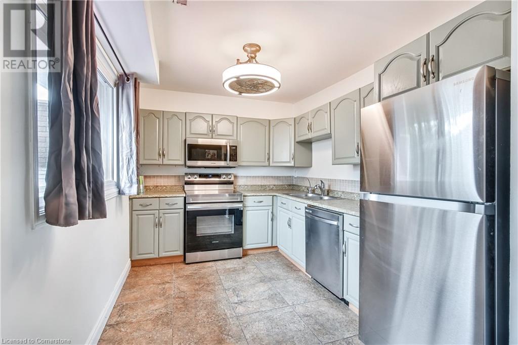 23 Watsons Lane Unit# 2, Dundas, Ontario  L9H 5G9 - Photo 12 - 40751753