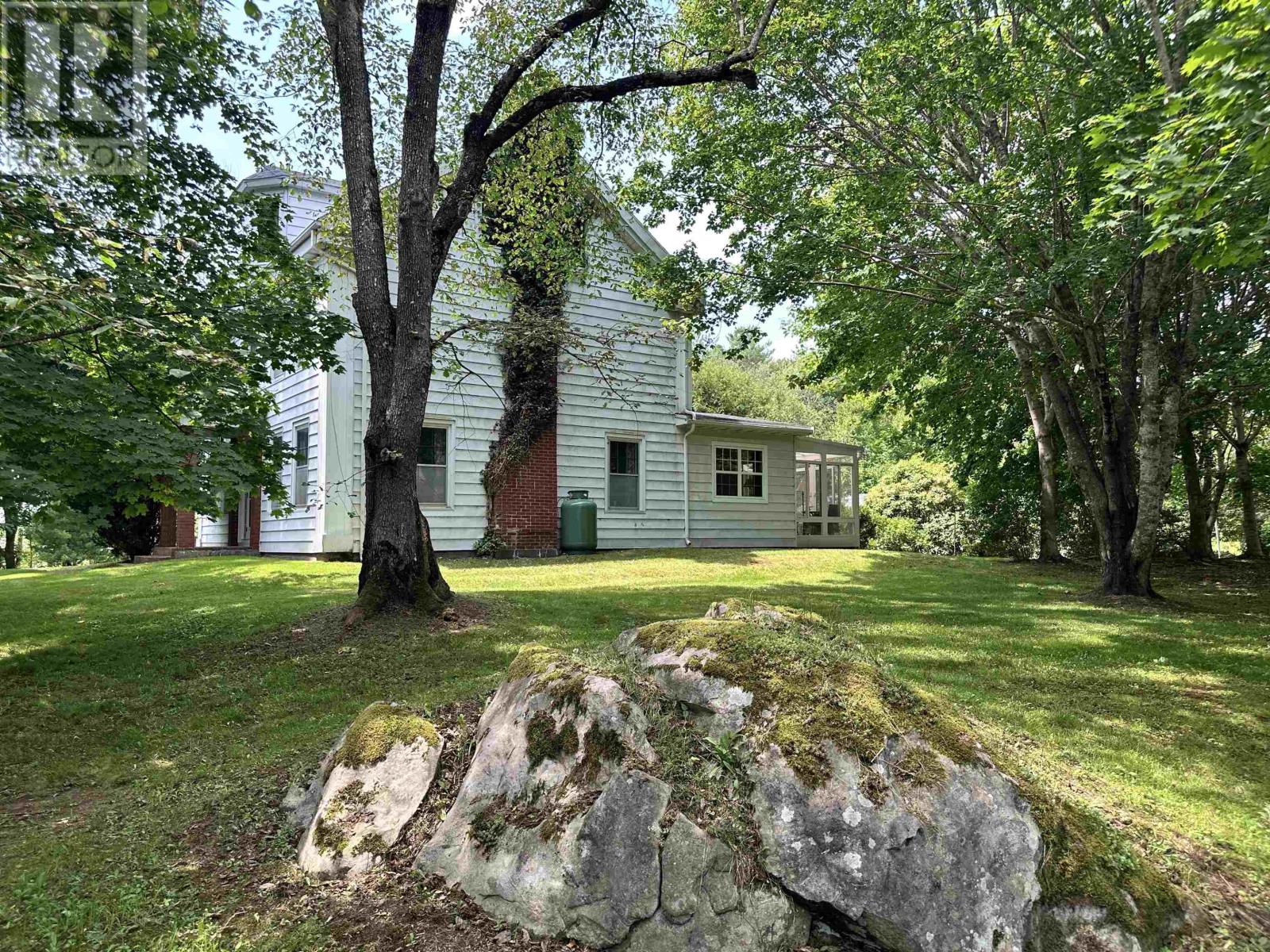 4150 Highway 3, Brooklyn, Nova Scotia  B0J 1H0 - Photo 3 - 202517805