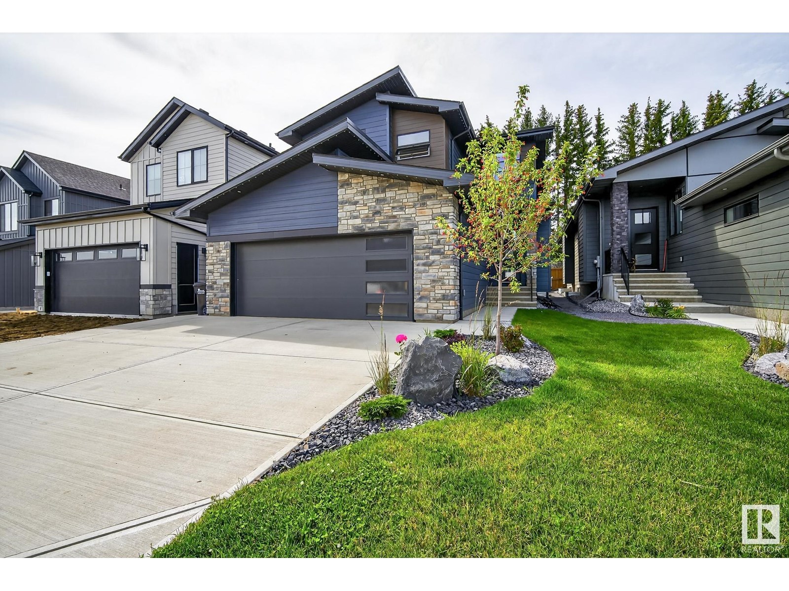 57 Newbury Ci, Sherwood Park, Alberta  T8B 0C4 - Photo 2 - E4448002