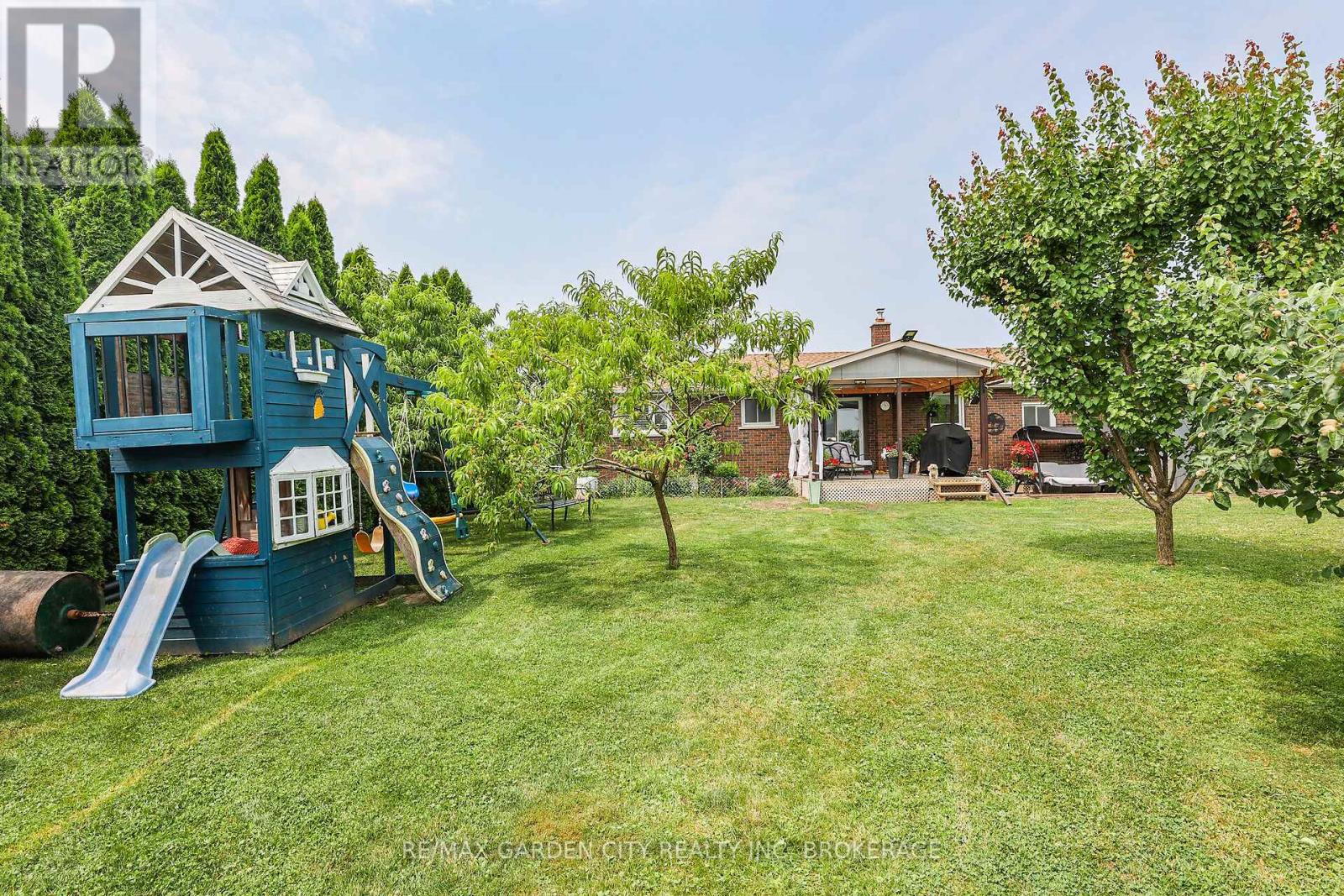 4399 Fifteenth Street, Lincoln, Ontario  L0R 1S0 - Photo 7 - X12285925