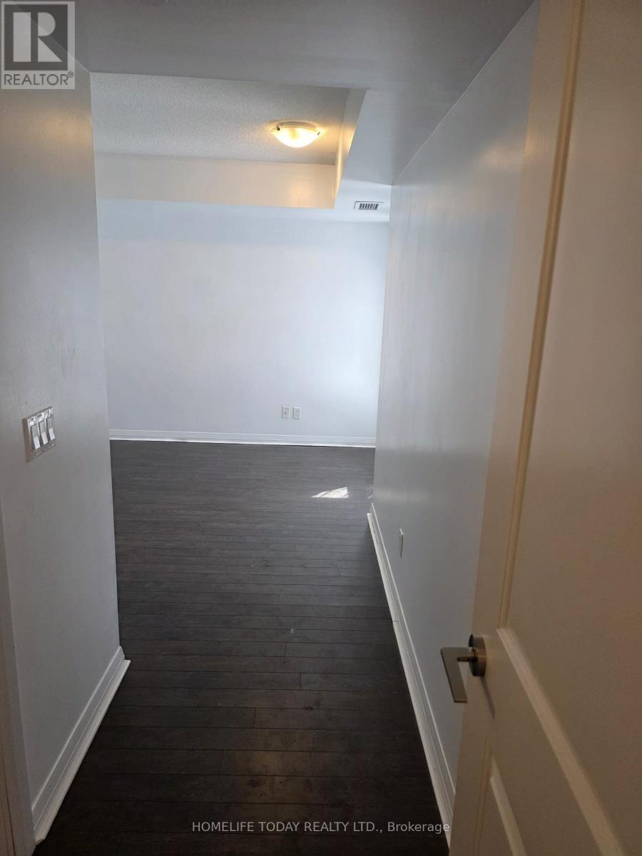 201 - 30 Meadowglen Place, Toronto, Ontario  M1G 0A6 - Photo 2 - E12288356