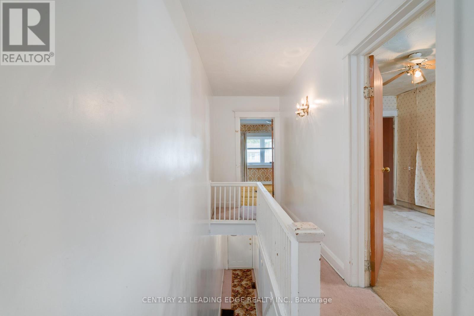 635 Coxwell Avenue, Toronto, Ontario  M4C 3B8 - Photo 21 - E12288367