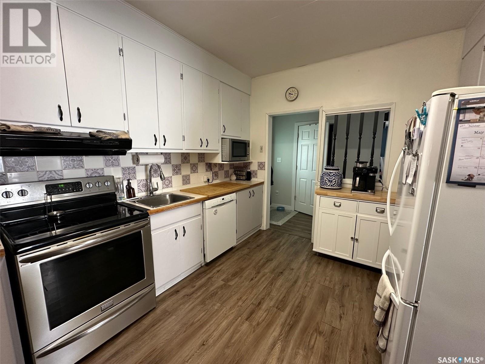 1217 2nd Street, Estevan, Saskatchewan  S4A 0M1 - Photo 13 - SK005486