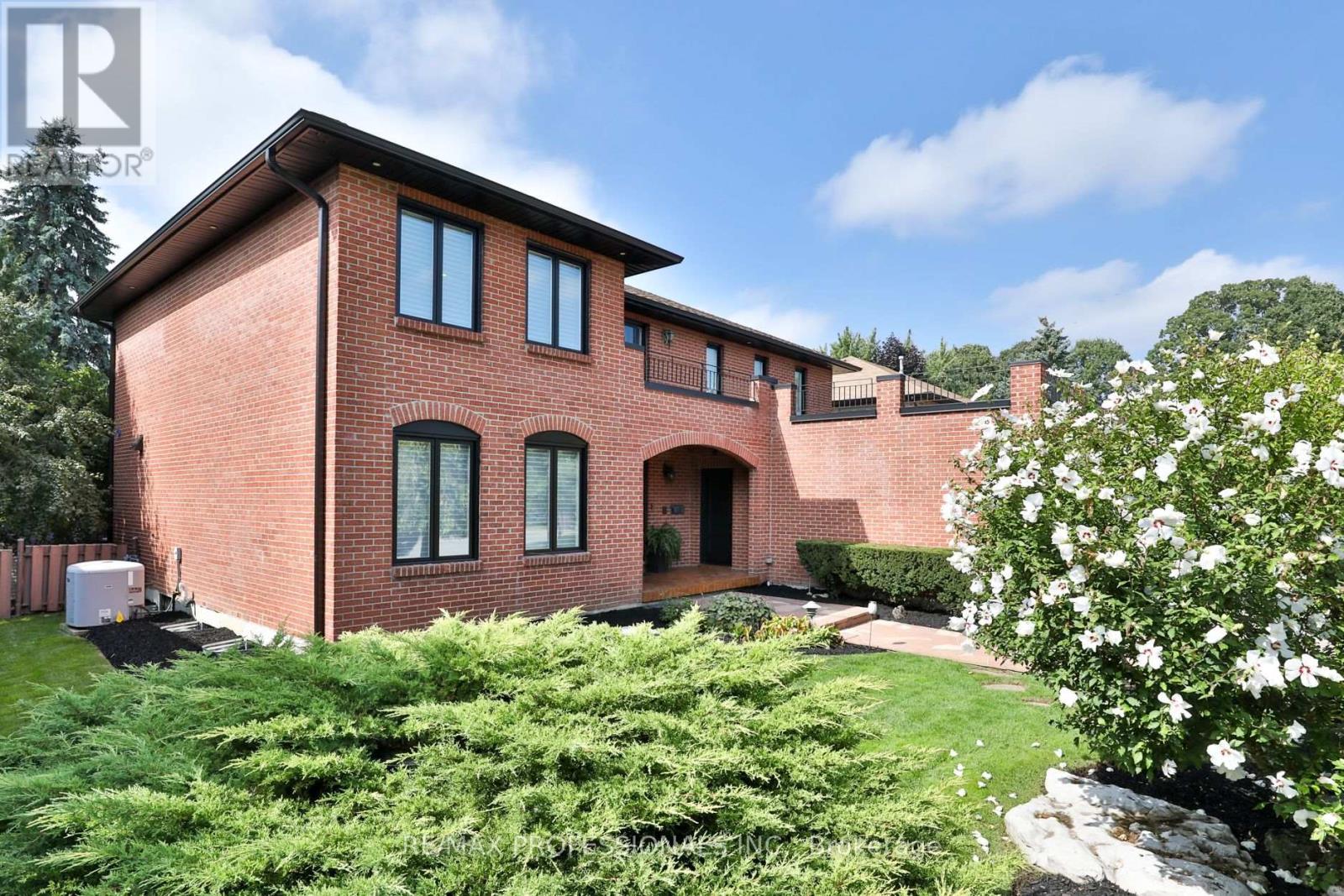 Property at 152 CHARMAINE ROAD image 2