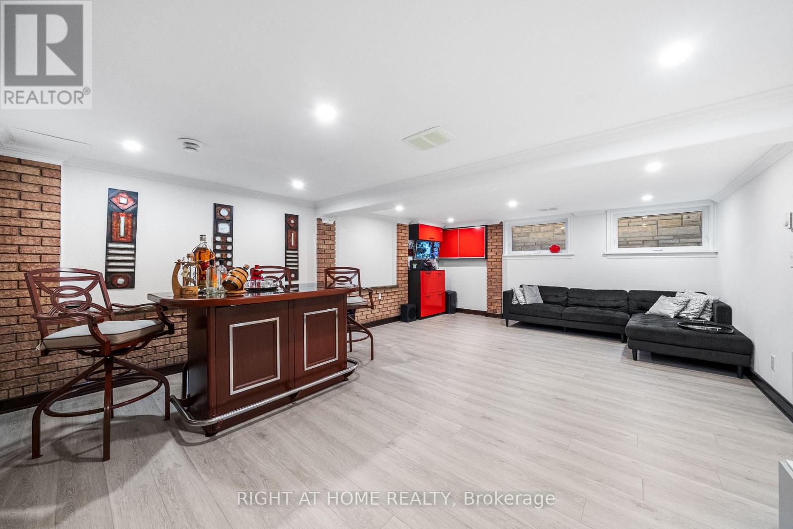 1045 Bloor Street, Mississauga, Ontario  L4Y 2N3 - Photo 26 - W12288362
