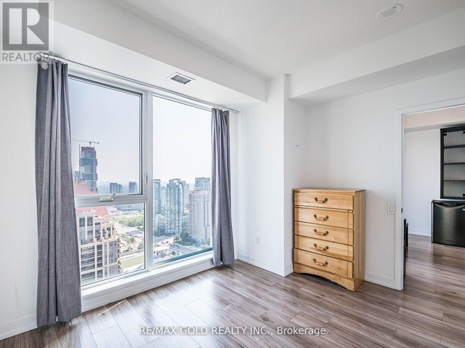 3705 - 4065 Confederation Parkway, Mississauga, Ontario  L5B 0L4 - Photo 15 - W12288371