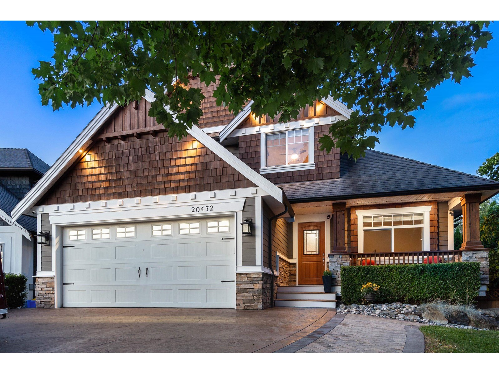 Property at 20472 98A AVENUE image 3