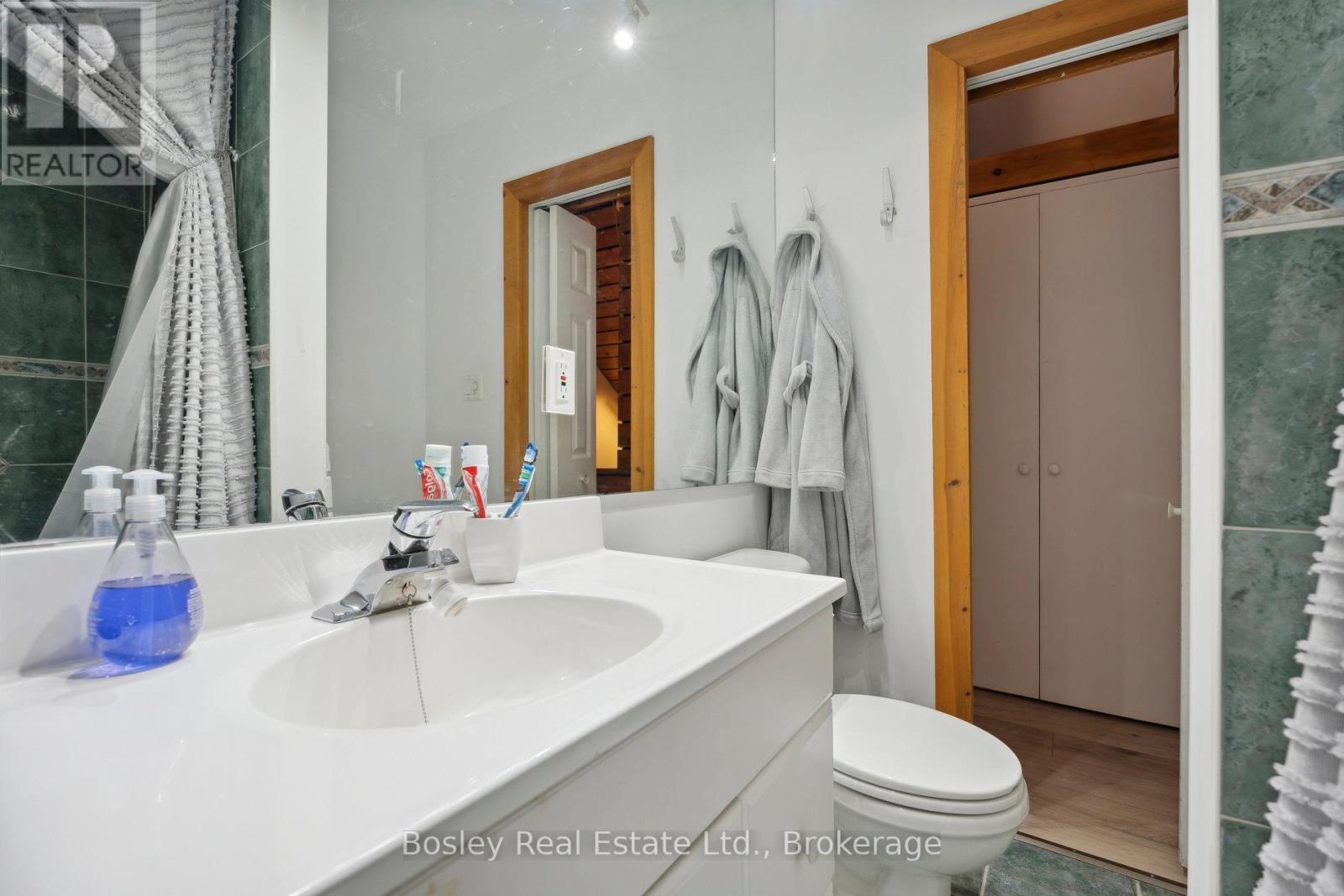 101 St Moritz Crescent, Blue Mountains, Ontario  L9Y 0S6 - Photo 29 - X12288386
