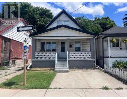 136 ROBINS AVENUE, Hamilton, Ontario