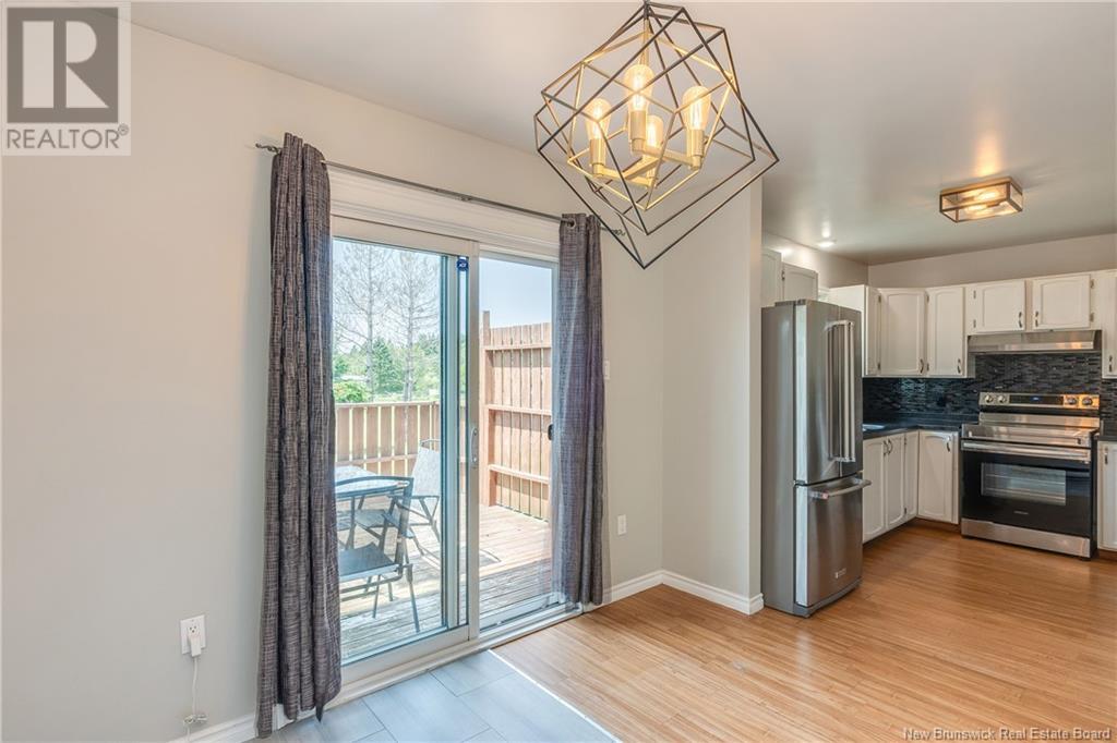 Property at 21 Dalila Court image 3