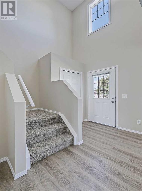 Property at 483 Cimarron Boulevard image 2