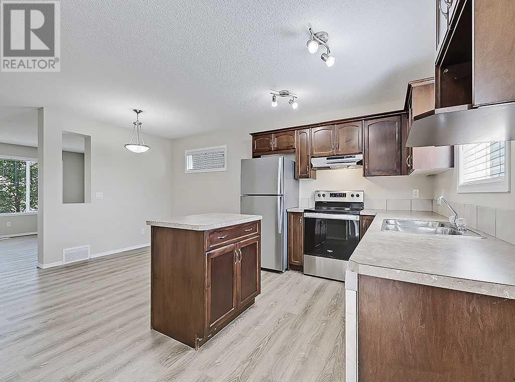 Property at 483 Cimarron Boulevard image 5