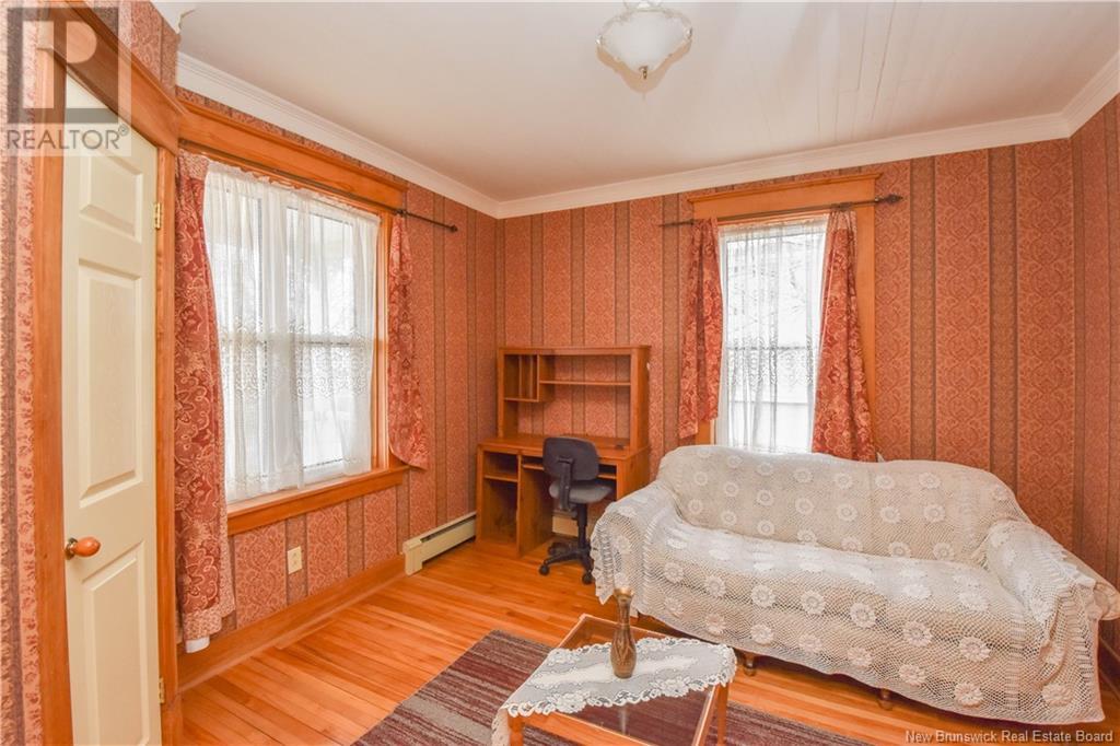 98 Saint-Pierre Ouest Boulevard, Caraquet, New Brunswick  E1W 1B6 - Photo 10 - NB122541