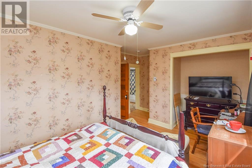 98 Saint-Pierre Ouest Boulevard, Caraquet, New Brunswick  E1W 1B6 - Photo 28 - NB122541