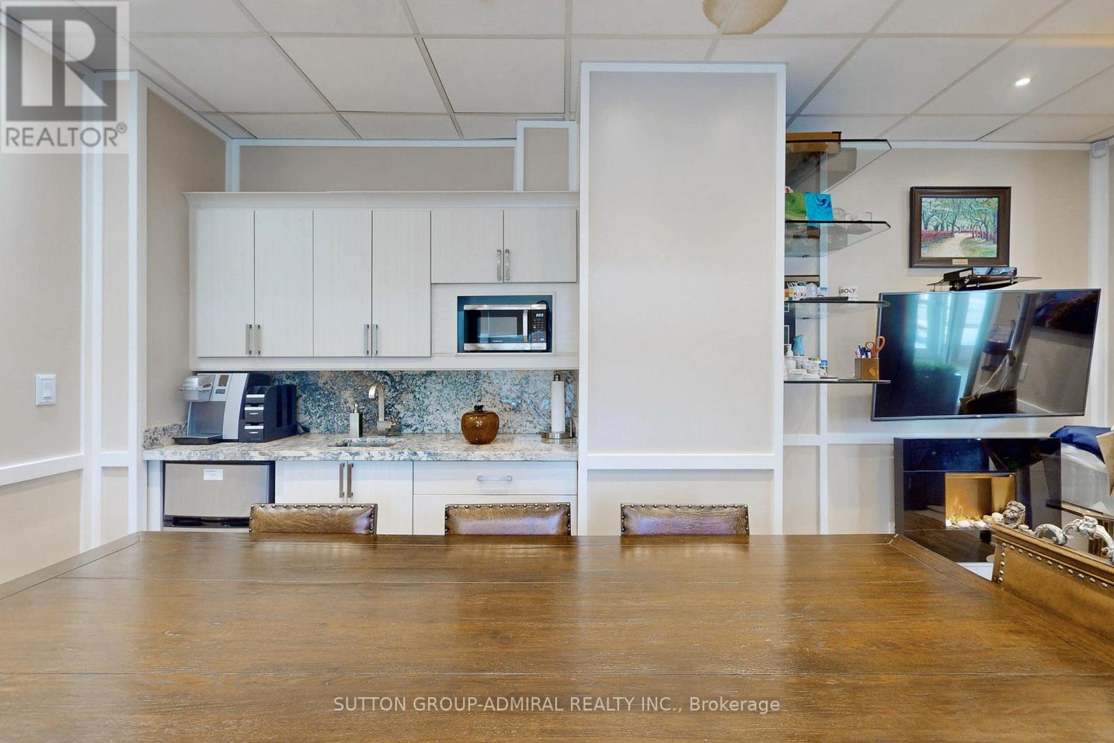 103-105 - 2828 Bathurst Street, Toronto, Ontario  M6B 3A7 - Photo 25 - C12288509