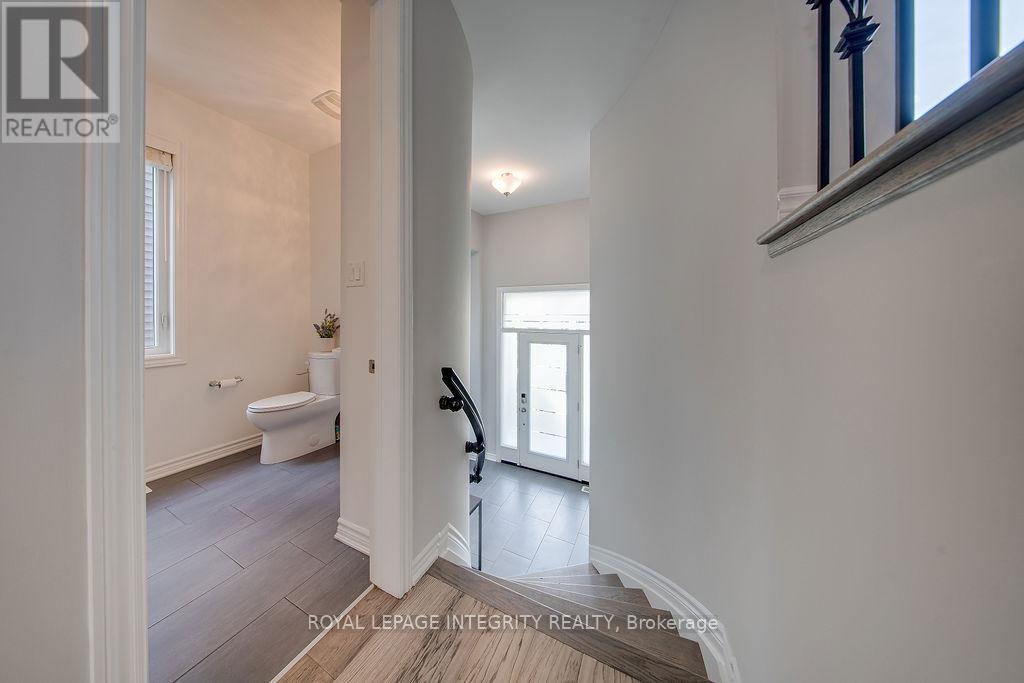 Property at 405 APHELION CRESCENT image 4