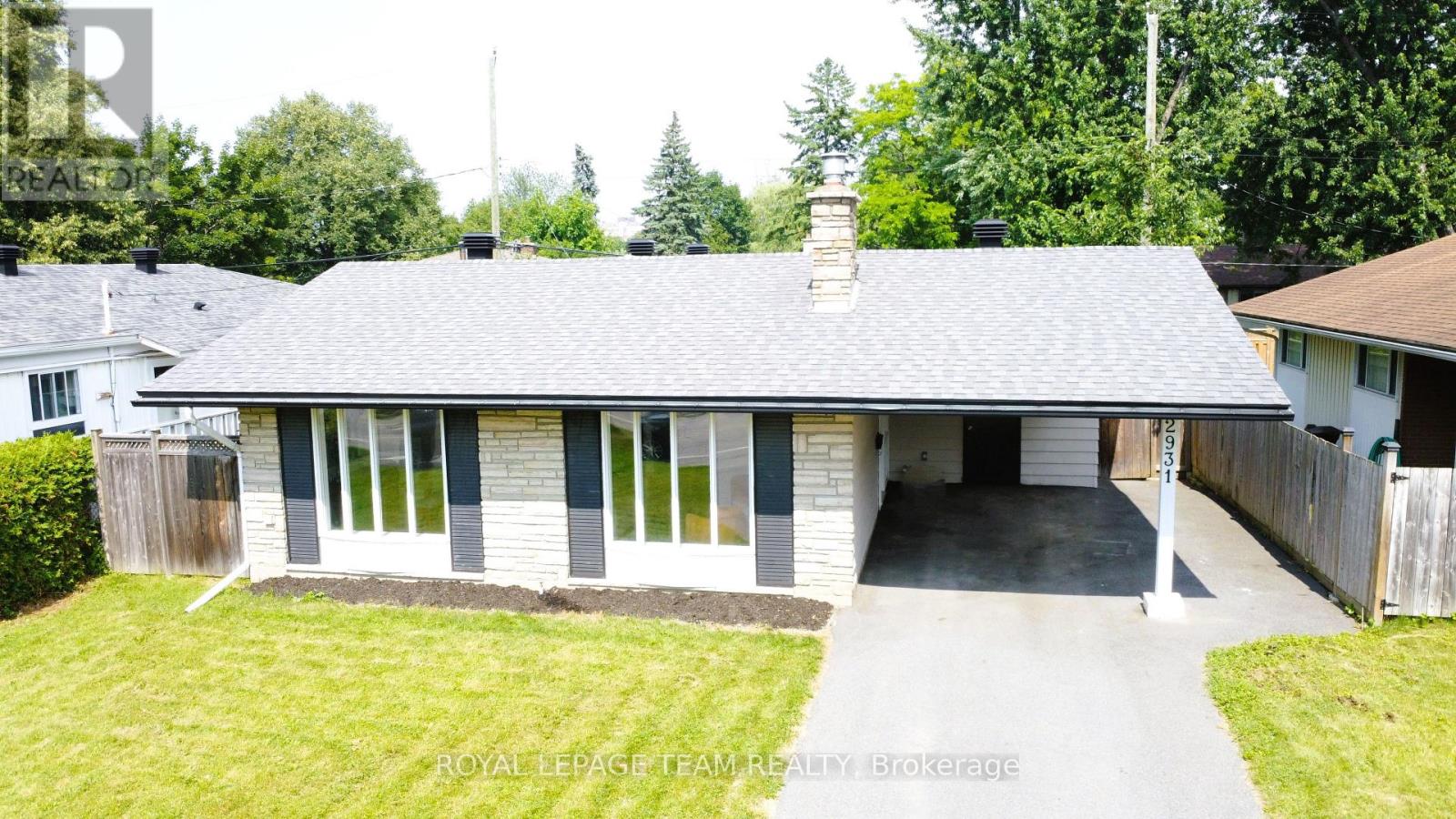 Property at 2931 SOUTHMORE DRIVE E image 4