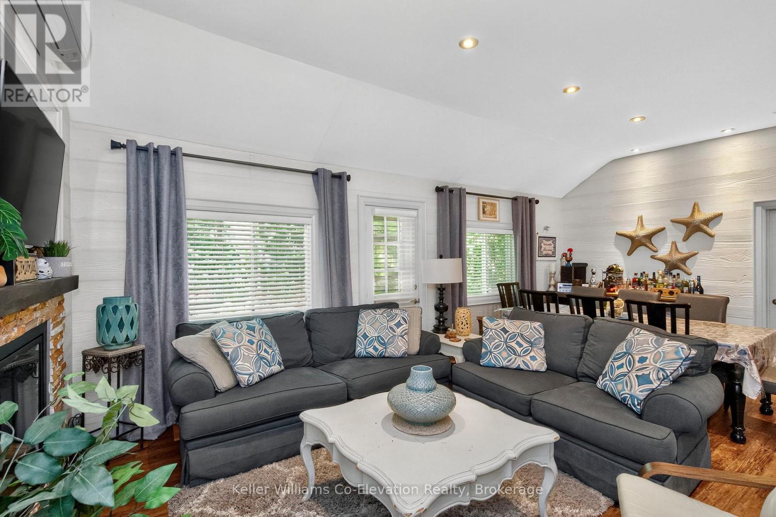 Property at 19 EVANS DRIVE image 5