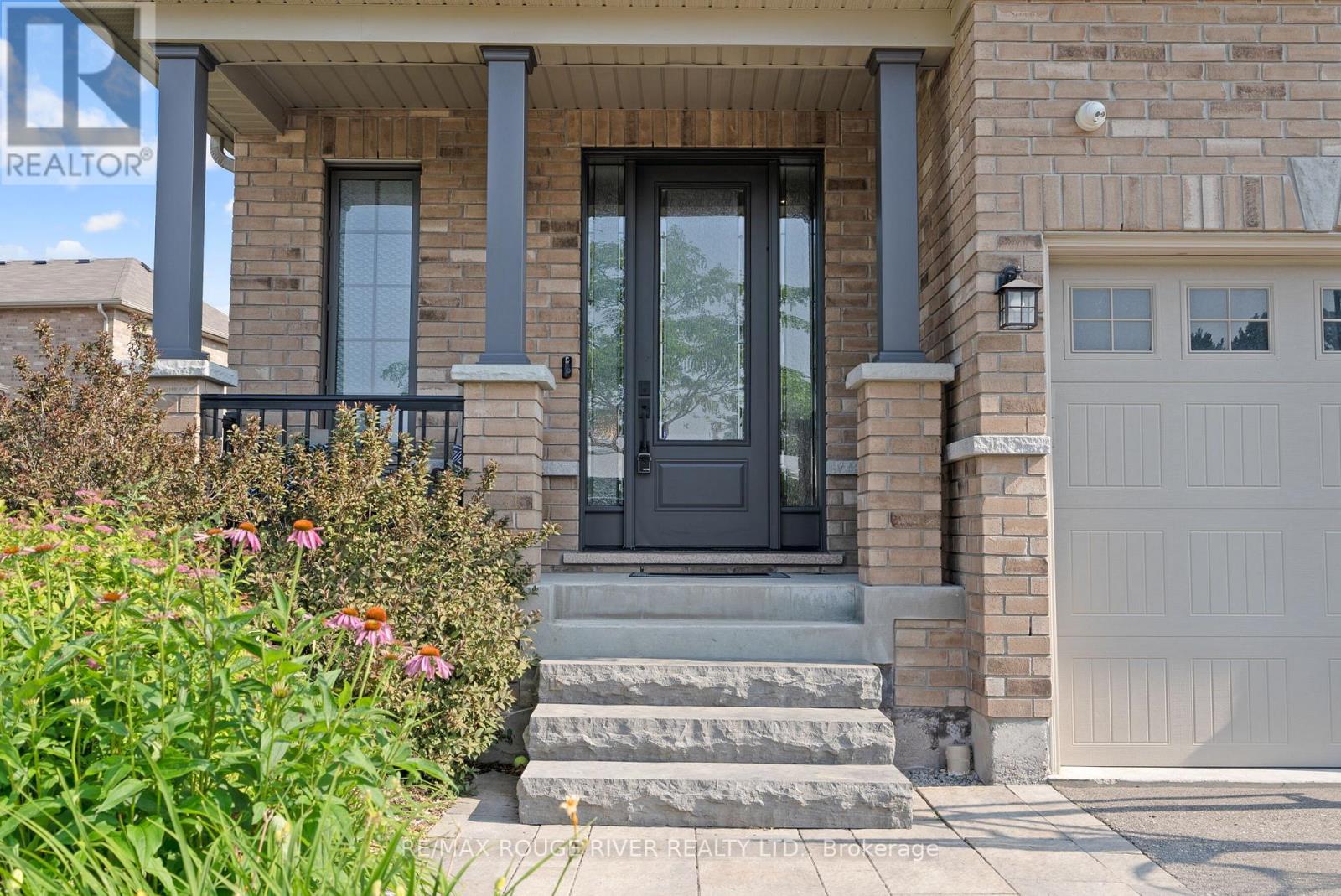 Property at 1 LANCEWOOD DRIVE image 2