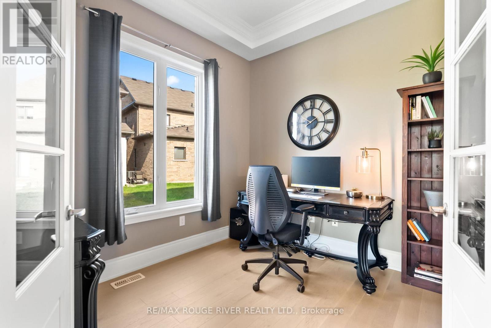 Property at 1 LANCEWOOD DRIVE image 4