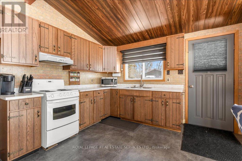 1129 Concession Road 9, Ramara, Ontario  L0K 1B0 - Photo 15 - S12288524
