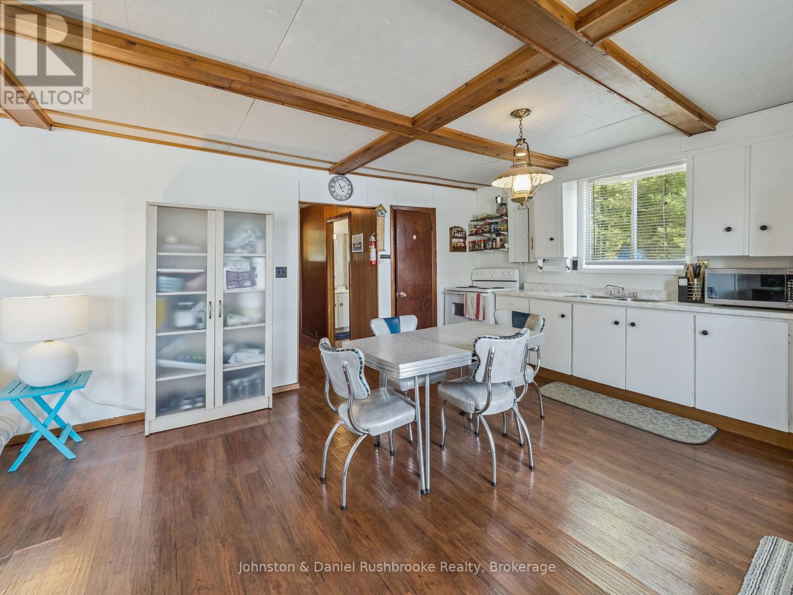 4 - 1102 Ridge Road, Muskoka Lakes, Ontario  P0C 1M0 - Photo 11 - X12288712