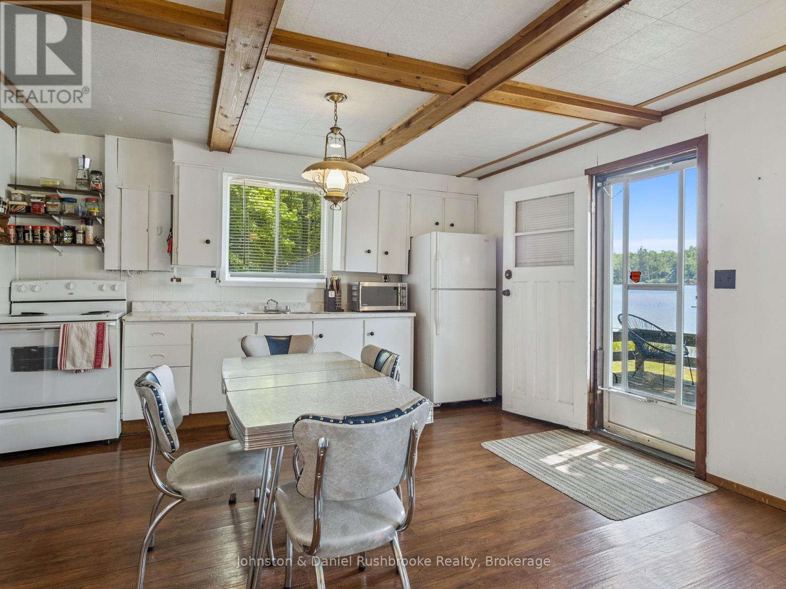 4 - 1102 Ridge Road, Muskoka Lakes, Ontario  P0C 1M0 - Photo 12 - X12288712