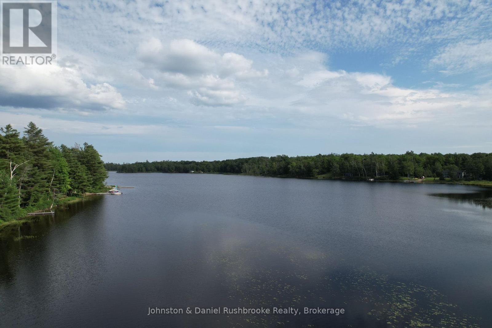 4 - 1102 Ridge Road, Muskoka Lakes, Ontario  P0C 1M0 - Photo 2 - X12288712