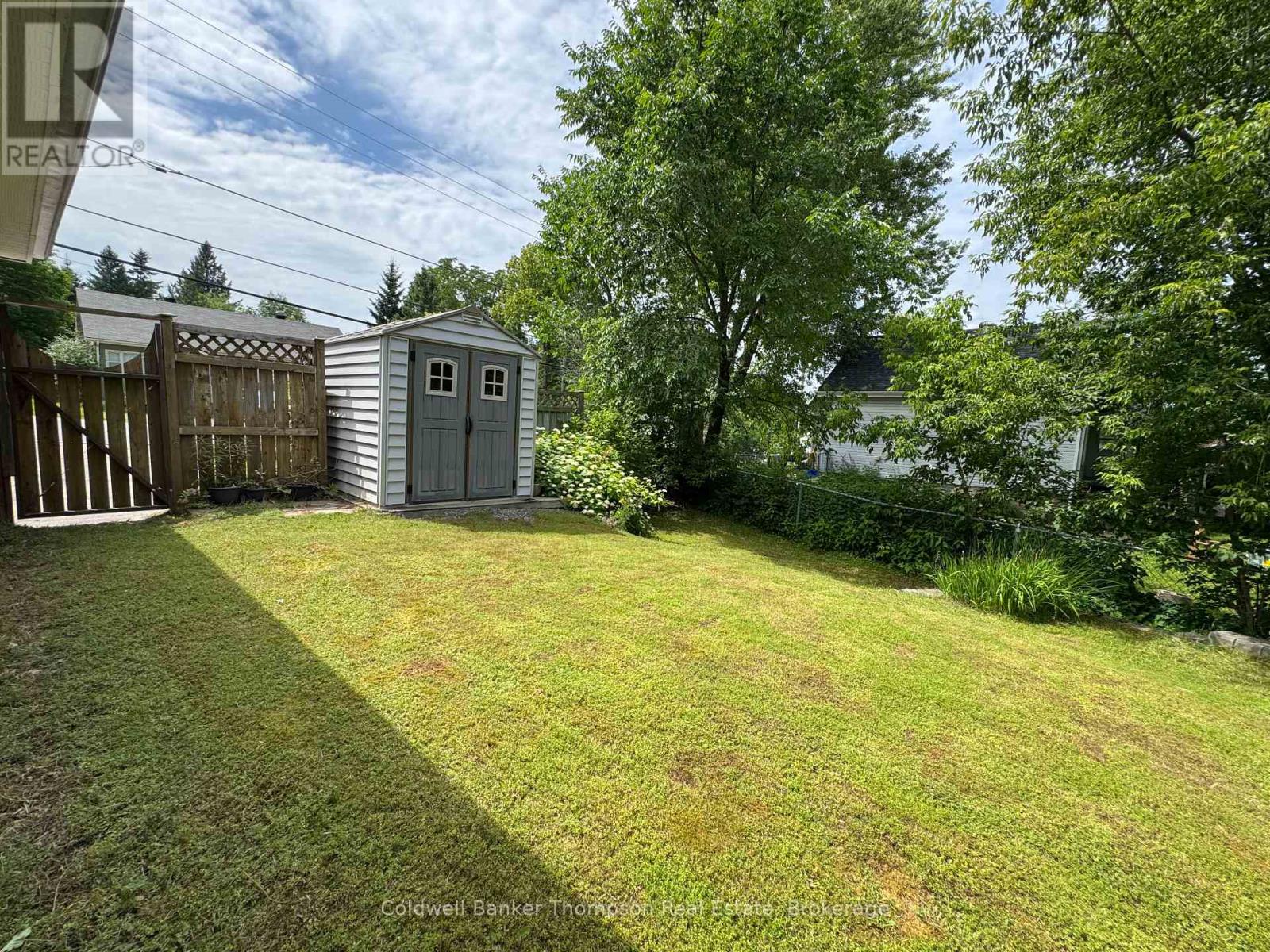 8 Yonge Street S, Huntsville, Ontario  P1H 1W7 - Photo 5 - X12288771