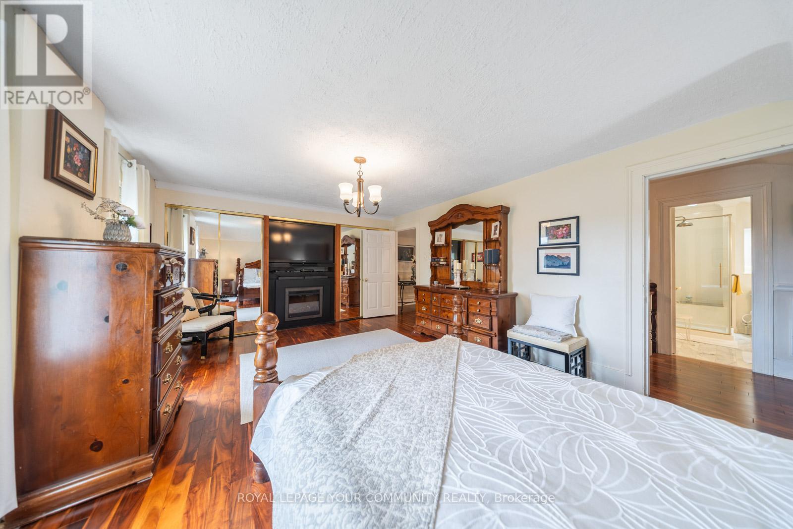 152 Confederation Street, Halton Hills, Ontario  L7G 4S8 - Photo 41 - W12288530