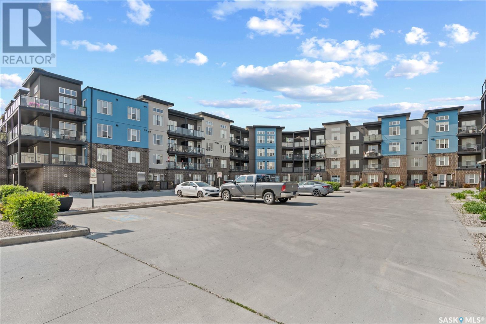 Property at 407 5301 Universal CRESCENT image 3